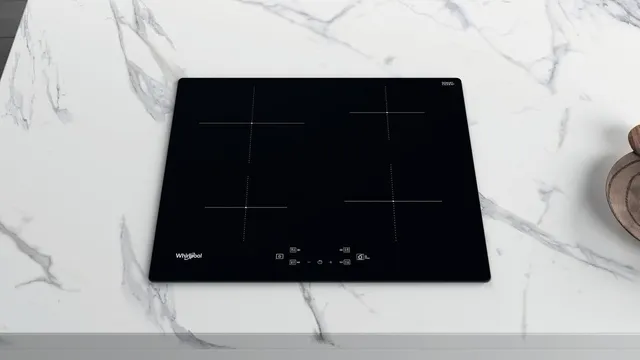 Whirlpool Piano cottura radiante Q2160 NE WS , piano cottura a induzione in vetroceramica, tecnologi