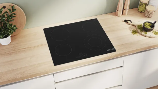 Bosch Piano cottura elettrico PKF611BB8E Plaque vitrocéramique