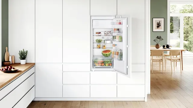 Bosch Frigorifero incasso monoporta KIL42NSE0 Serie 2 Frigo Monoporta da incasso 122,1 x 54,1 cm Cla