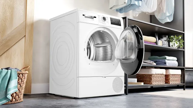 Bosch Asciugatrice WTH85218II Serie 4 Asciugatrice a pompa di calore 8kg Bianco