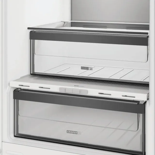 Whirlpool Frigorifero incasso combinato WHKN 3253 B4E Frigorifero combinato a incasso, Total No Fros